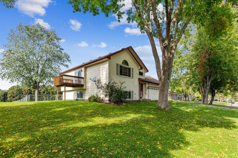 12749 Quaker Ln N, Champlin, MN 55316