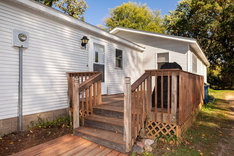 5188 Division Ave, White Bear Twp, MN 55110