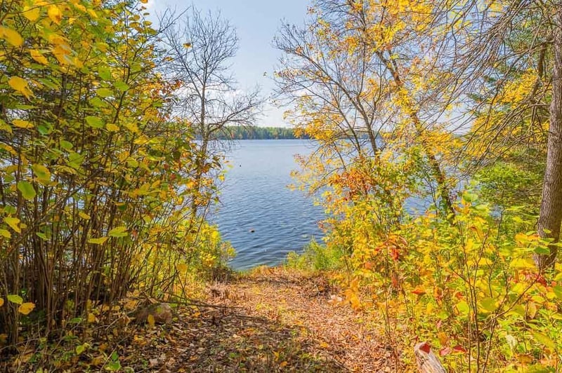 Xxx Long Lake Rd, Makinen, MN 55763
