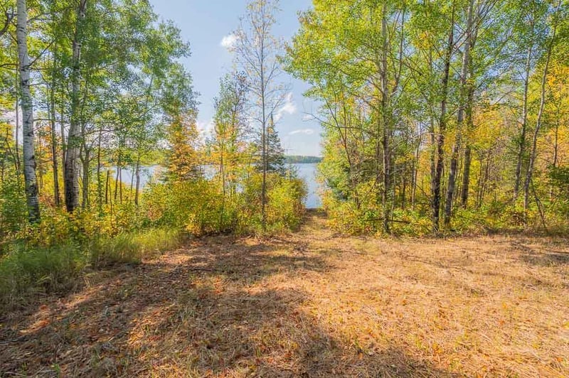 Xxx Long Lake Rd, Makinen, MN 55763