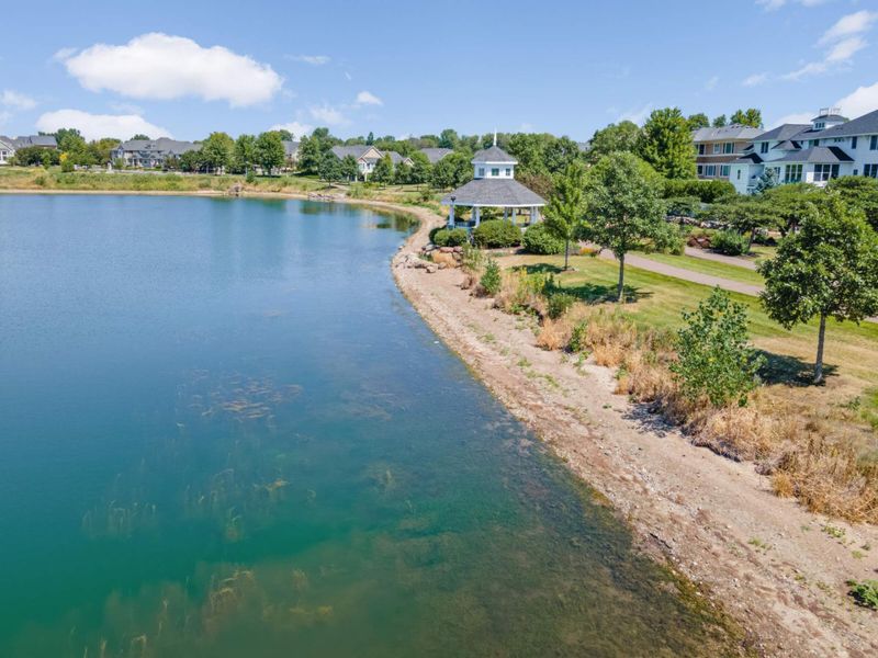 5187 159th St W, Apple Valley, MN 55124