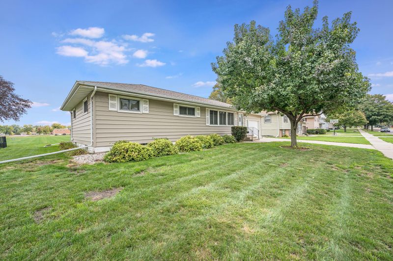 617 Adams Ave, Fairmont, MN 56031