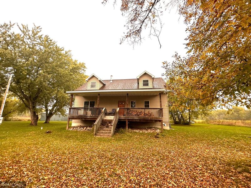 11632 320th St, Onamia, MN 56359