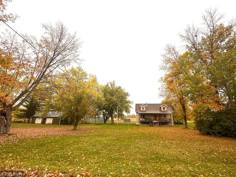11632 320th St, Onamia, MN 56359