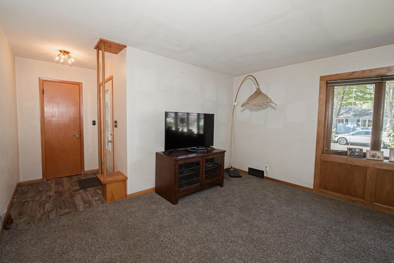 476 Westdale Ave, Winona, MN 55987