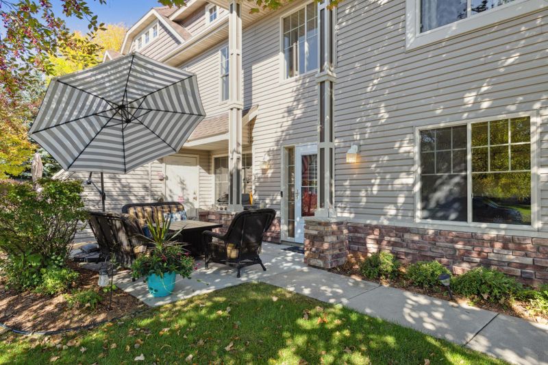 5412 100th Ln N, Brooklyn Park, MN 55443
