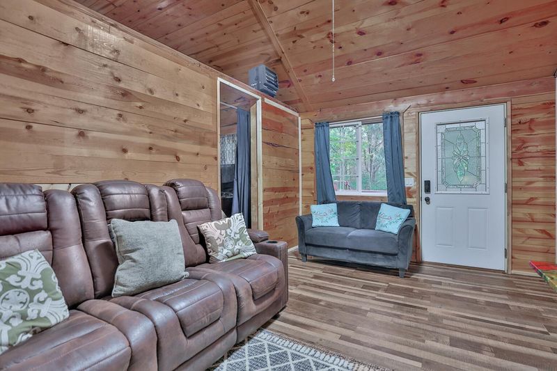 9235 Oakwood, Pine City, MN 55063