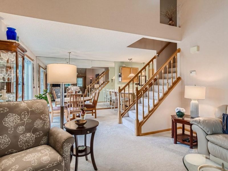 4079 Wilshire Cir, Shoreview, MN 55126