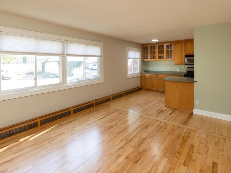 3237 15th Ave S #22, Minneapolis, MN 55407