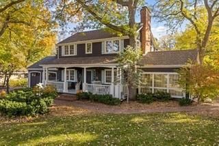 2424 Keller Pw, Maplewood, MN 55109