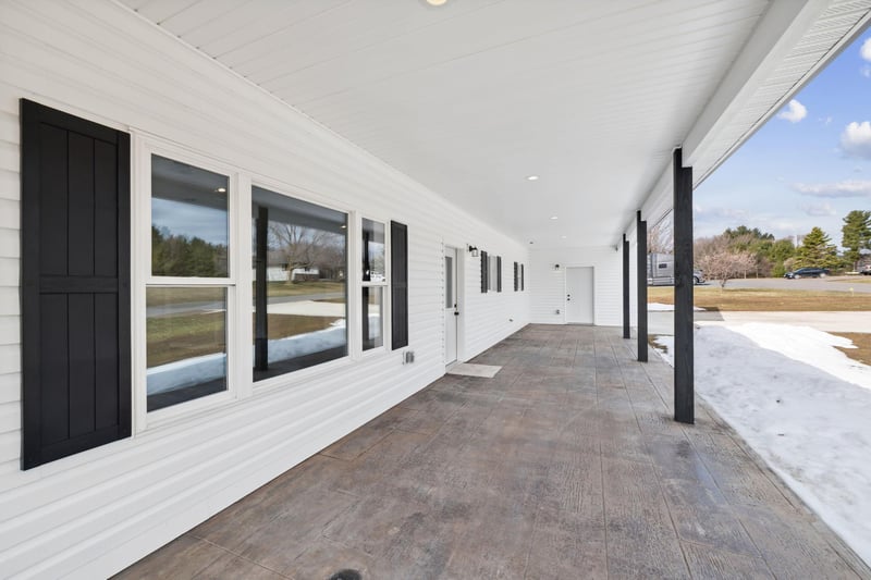 408 Village View St, Clear Lake, WI 54005