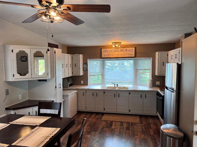 28030 Redhead Dr, Underwood, MN 56586