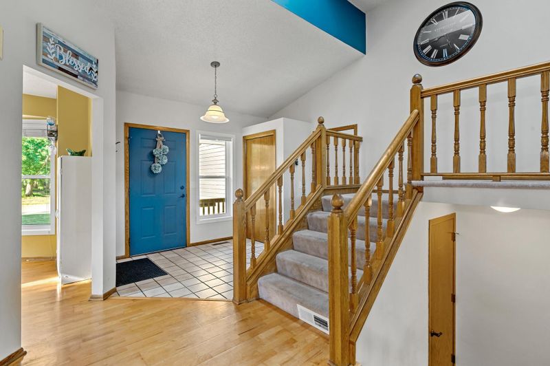 1216 88th Ave N, Brooklyn Park, MN 55444