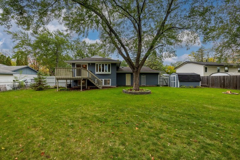 10389 Hollywood Blvd NW, Coon Rapids, MN 55433