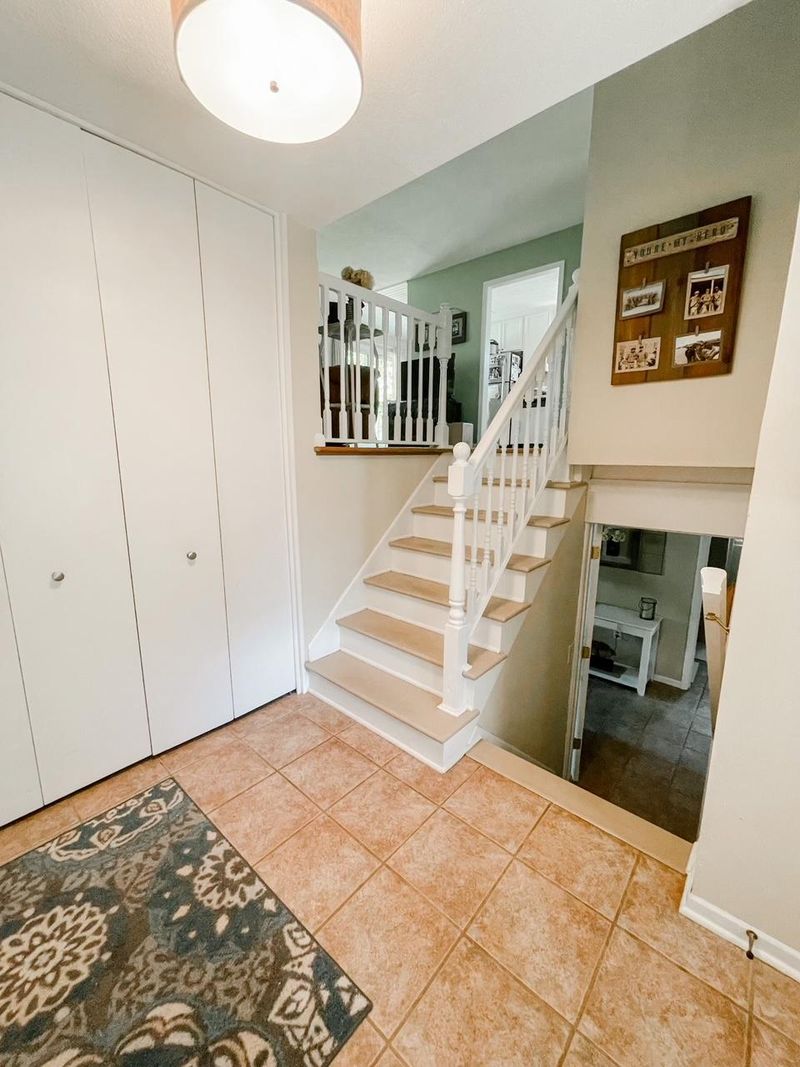10389 Hollywood Blvd NW, Coon Rapids, MN 55433