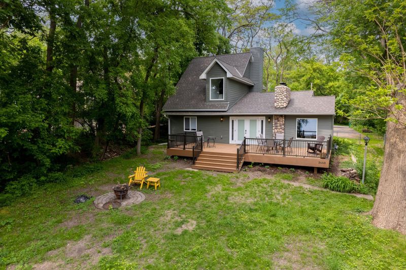 2440 E Medicine Lake Blvd, Plymouth, MN 55441