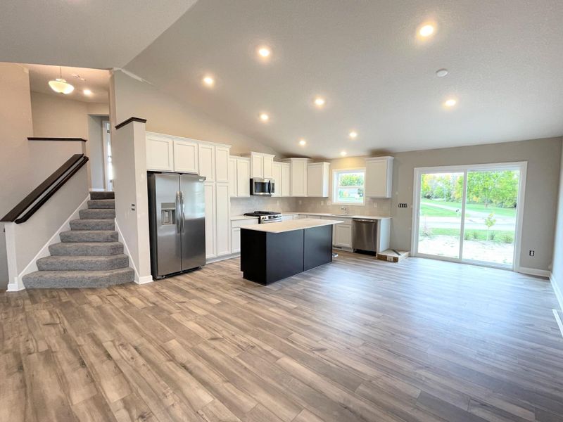9548 52nd Ln NE, Saint Michael, MN 55376