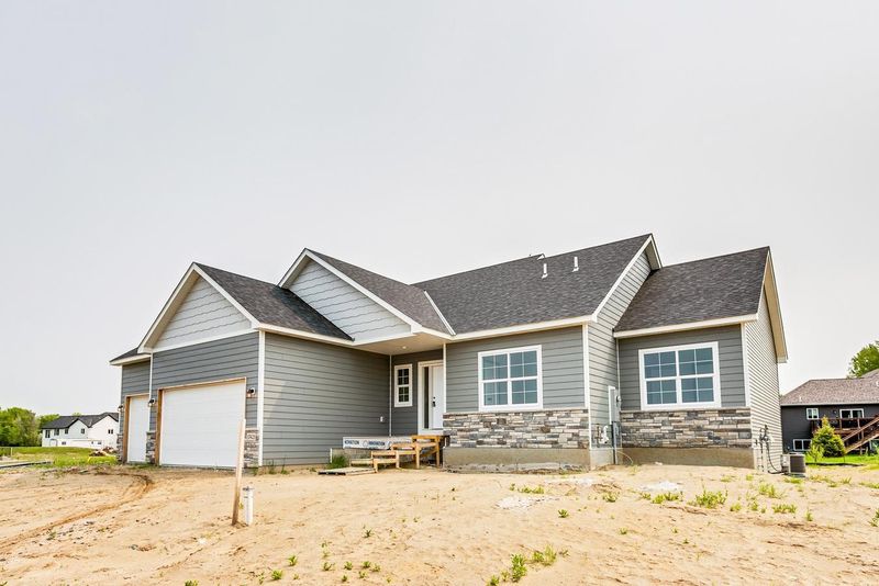 17425 Tyler St Ne, Ham Lake, MN 55304