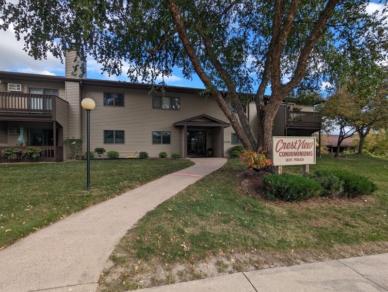1825 Perlich Ave #201, Red Wing, MN 55066