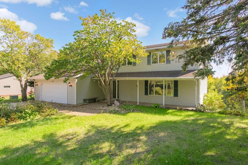 7653 113th St S, Cottage Grove, MN 55016
