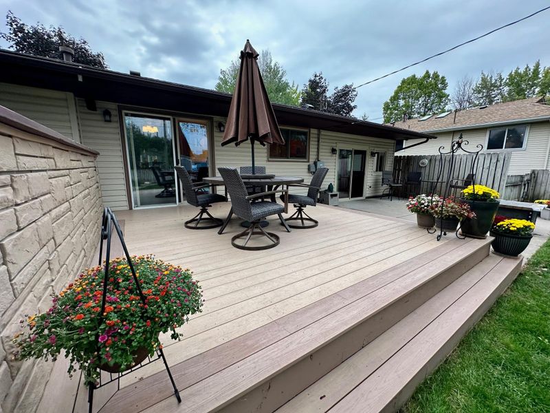 873 Whitney Dr, Apple Valley, MN 55124
