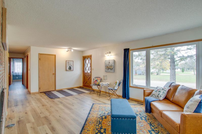 1803 America Ct NW, Bemidji, MN 56601