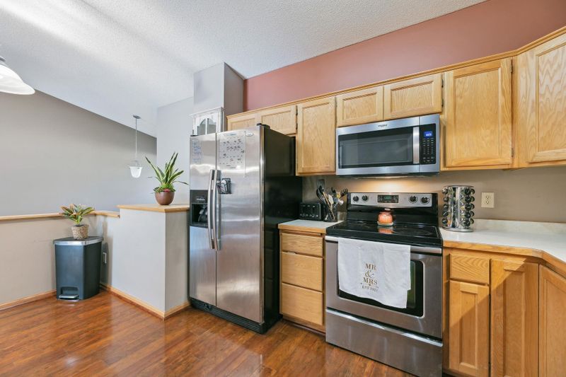 9220 Orchard Ln, Monticello, MN 55362
