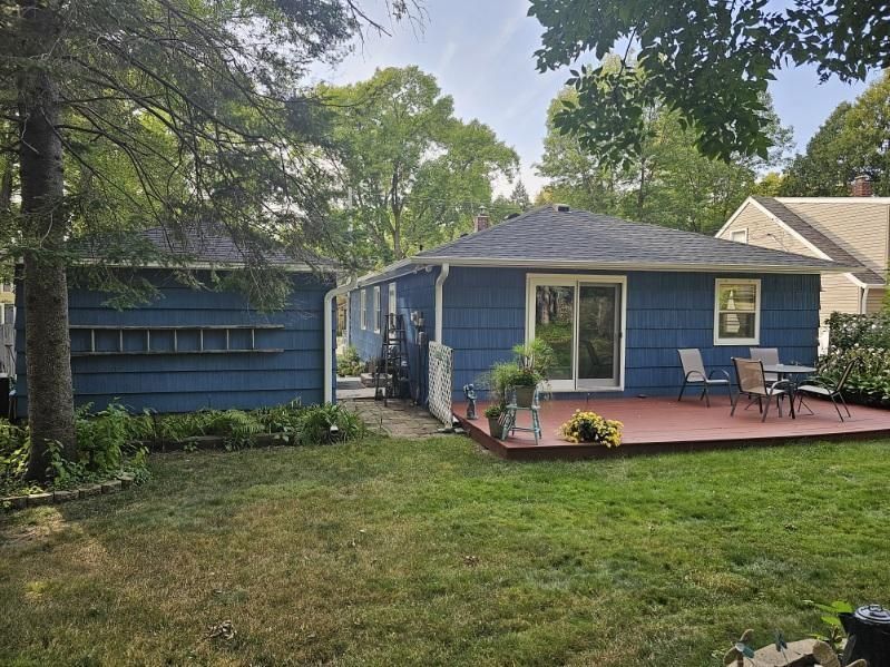 621 SE Julii St, Willmar, MN 56201