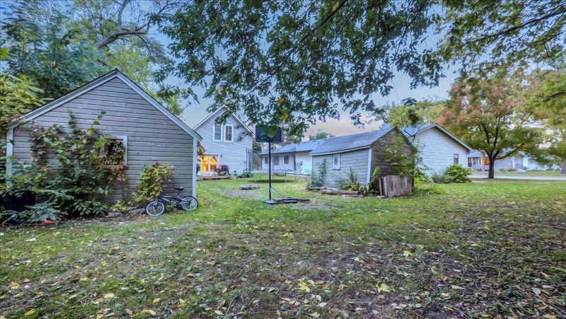 405 S Marshall Ave, Litchfield, MN 55355