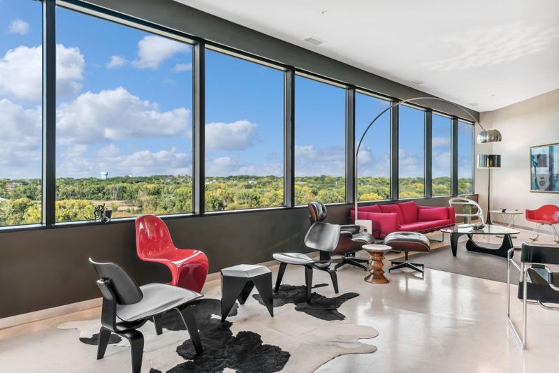 5601 Smetana Dr #916, Minnetonka, MN 55343