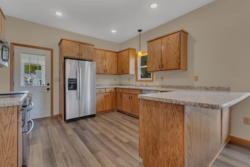 324 Wilson Ave NE, Saint Cloud, MN 56304