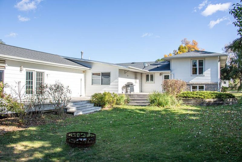 511 3rd Ave N, Dallas, WI 54733