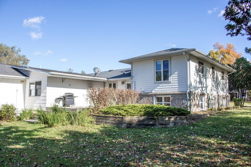511 3rd Ave N, Dallas, WI 54733