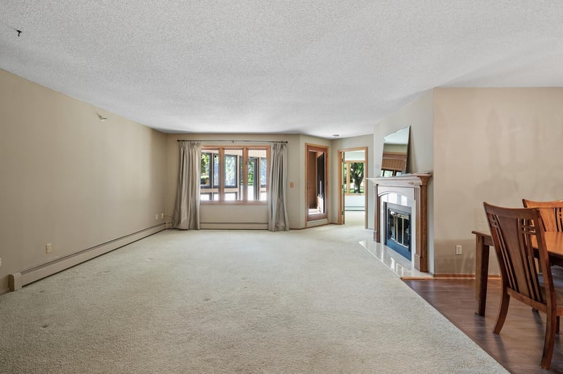14601 Atrium Way #313, Minnetonka, MN 55345