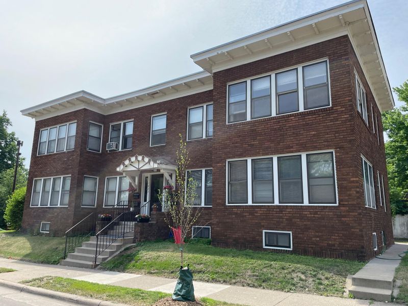 1423 E 35th St, Minneapolis, MN 55407