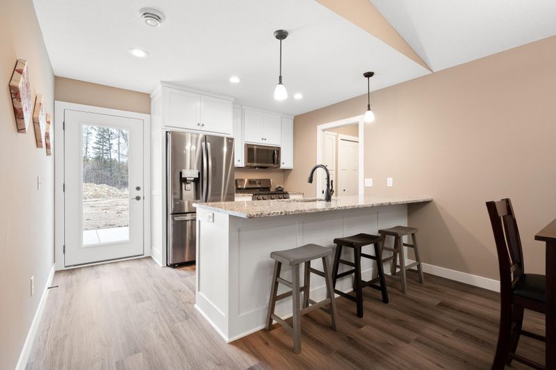 38844 Maple Ct, North Branch, MN 55056