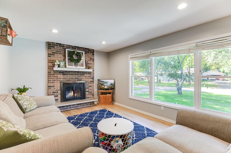 11224 Vera Cruz Ave N, Champlin, MN 55316