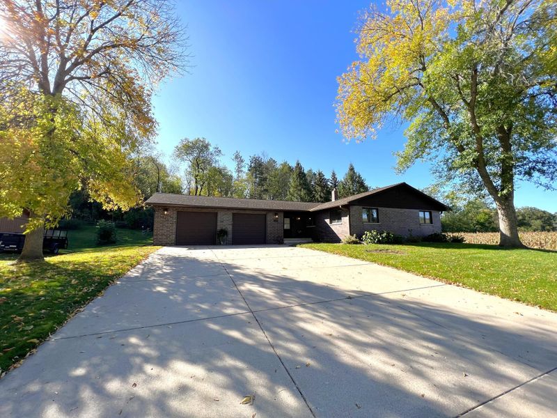 4445 Wiebusch Dr, Red Wing, MN 55066