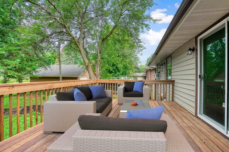 8178 Hyde Ave S, Cottage Grove, MN 55016
