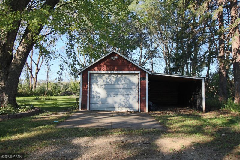 25081 Cedar Ave, Farmington, MN 55024