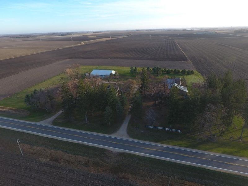 79277 140th St, Le Roy, MN 55951