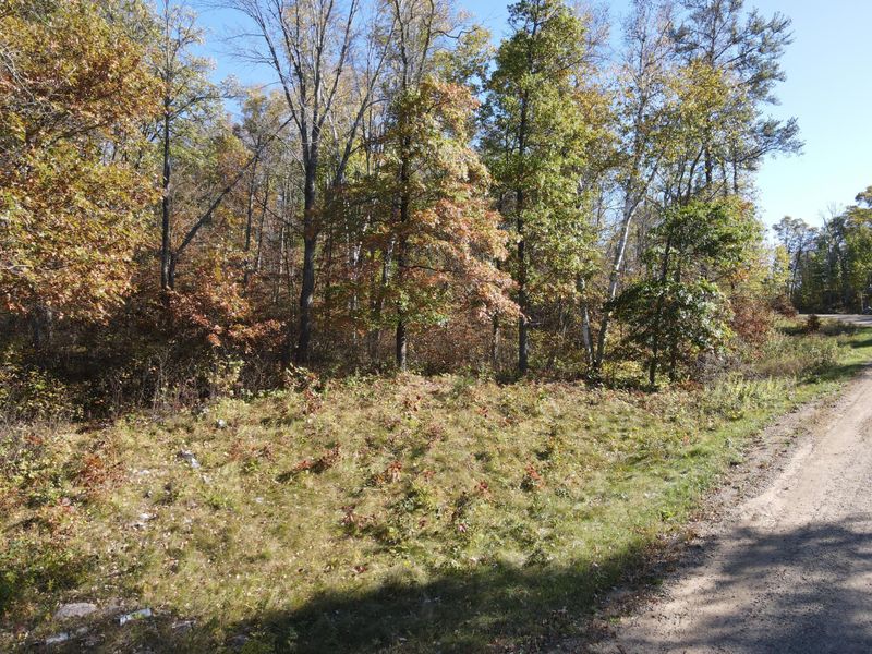 4-5 Red Oak Dr, Hackensack, MN 56452