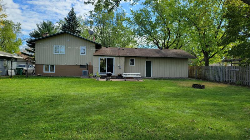 7831 Unity Ave N, Brooklyn Park, MN 55443