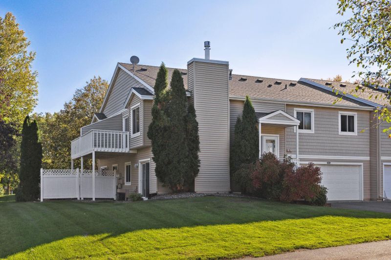 5624 Pompano Dr, Minnetonka, MN 55343