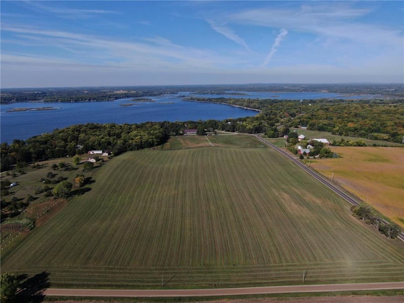 10668 Kimball Ave NW, Annandale, MN 55302
