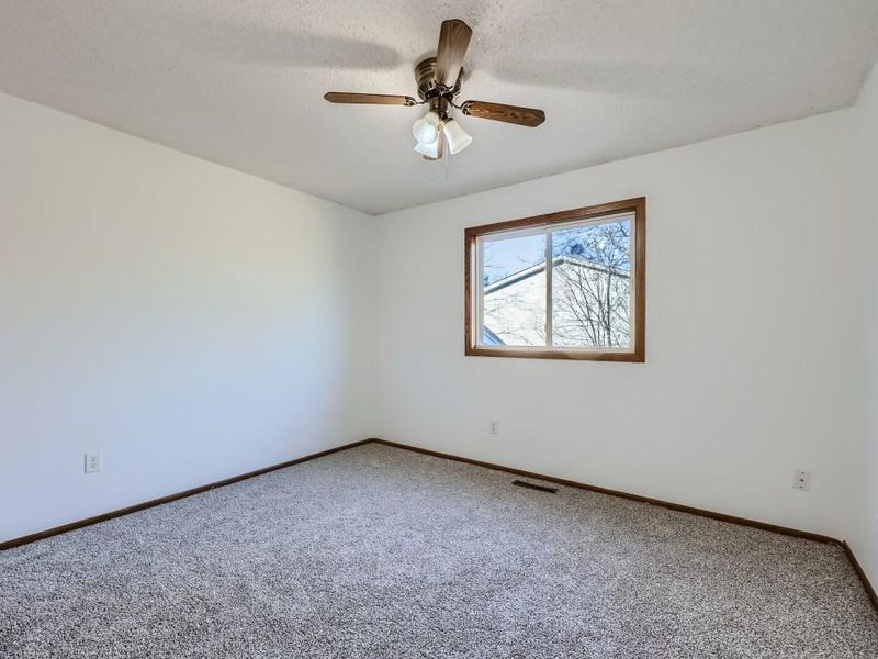 10775 Grouse St NW, Coon Rapids, MN 55433