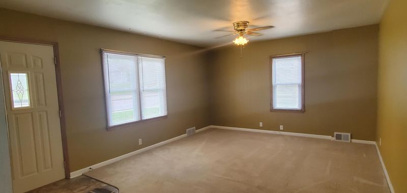 523 S Broadway St, New Ulm, MN 56073