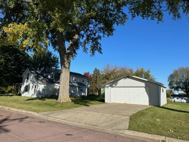 300 2nd St N, Darfur, MN 56022