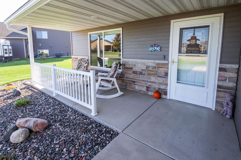 501 12th St, Albany, MN 56307
