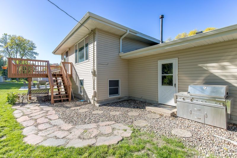 1133 Jefferson St S, Shakopee, MN 55379